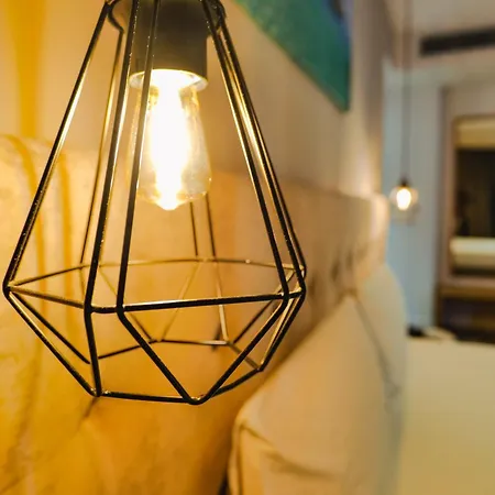 L'amo Del Mare Εξαμίλιο